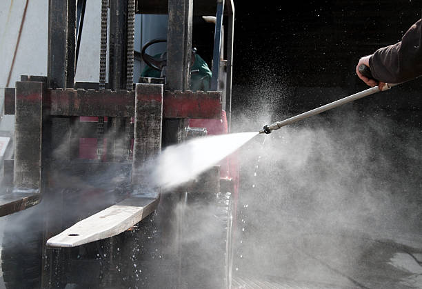 Pressure Washing Services for Businesses in Matteson, IL